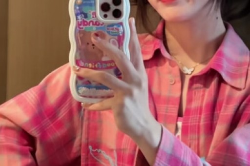 谢娜成都演唱会想看人数超35万艺人跨界为何引争议