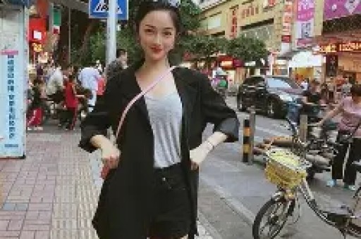 黄一鸣和路人发生争执仗着是百万网红施压路人事后道歉太虚伪