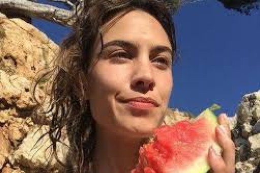 港媒曝梁朝伟出轨25岁女明星定居日本有私生子“实锤”来了！